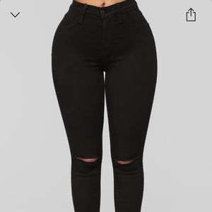 BRAND NEW NEVER WORN Fashion nova black jeans